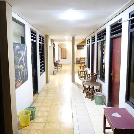Hotel Pelangi Hs Ngabean Eksteriør billede